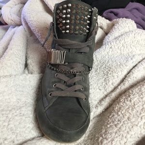 SAM EDELMAN DISTRESSED SNEAKERS